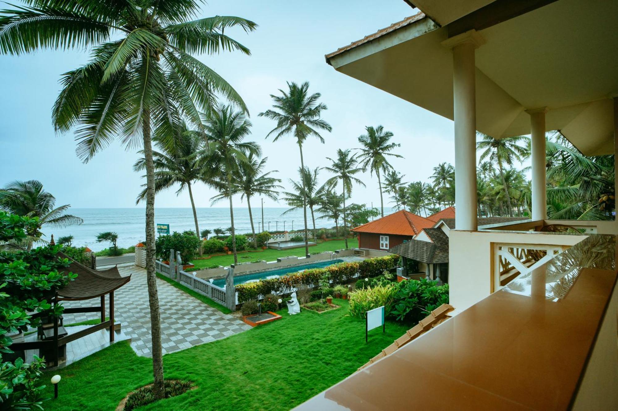 Asokam Beach Resort Cananor Exterior foto