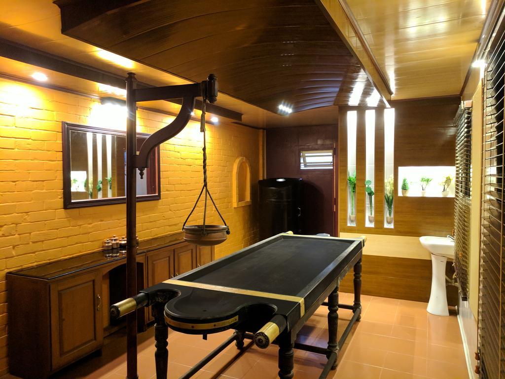 Asokam Beach Resort Cananor Exterior foto