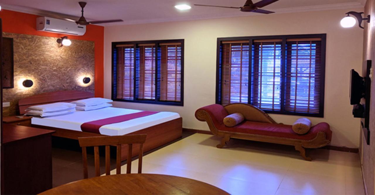 Asokam Beach Resort Cananor Exterior foto