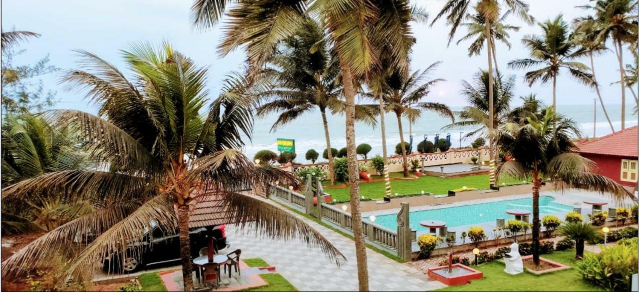 Asokam Beach Resort Cananor Exterior foto