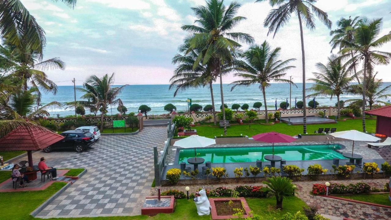 Asokam Beach Resort Cananor Exterior foto