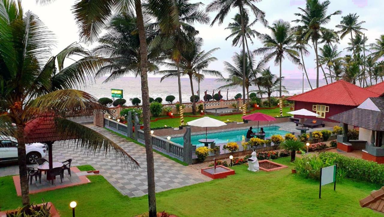 Asokam Beach Resort Cananor Exterior foto